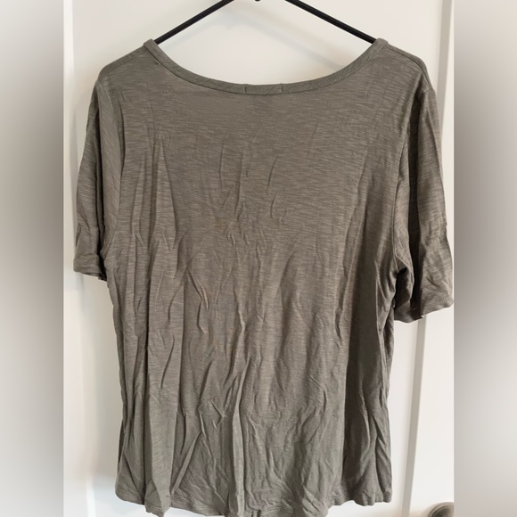 Grey/ Green Matty M T-Shirt - Picture 2 of 3